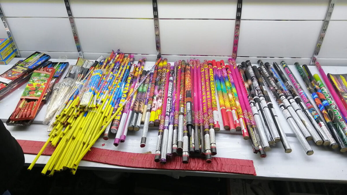 23 People Detained for Selling Pyrotechnic Devices