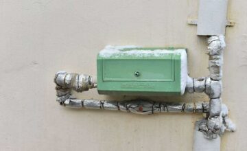 Is there a fee for replacing a damaged smart card?