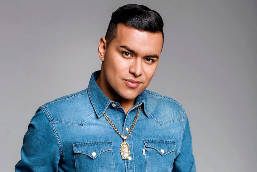 Famous Colombian singer dies in plane crash