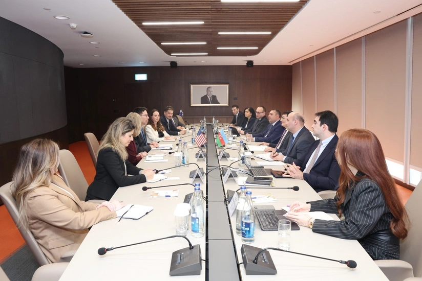 Azerbaijan discusses potential joint projects with USTDA