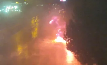 Car fire in Yasamal district causes traffic congestion