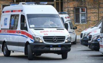 Teenager stabbed in the back in front of school