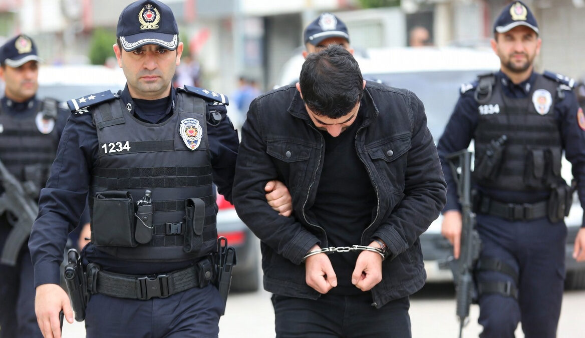 FETÖ operation in Turkey – 77 people detained