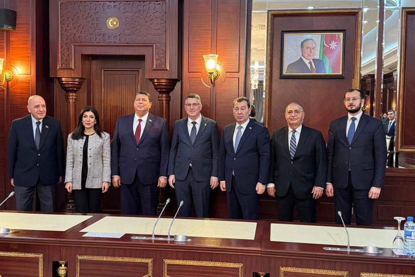 Israeli Foreign Minister Meets with Members of the Milli Majlis