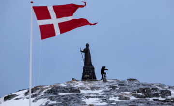 US and Denmark start talks on Greenland