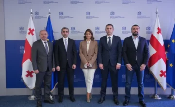 Bakı–Tbilisi–Qars dəmir yolu üzrə müqavilələr imzalanıb