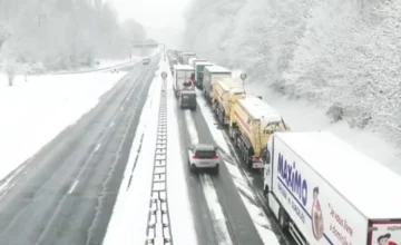 900 km Traffic Jam on Paris Highways