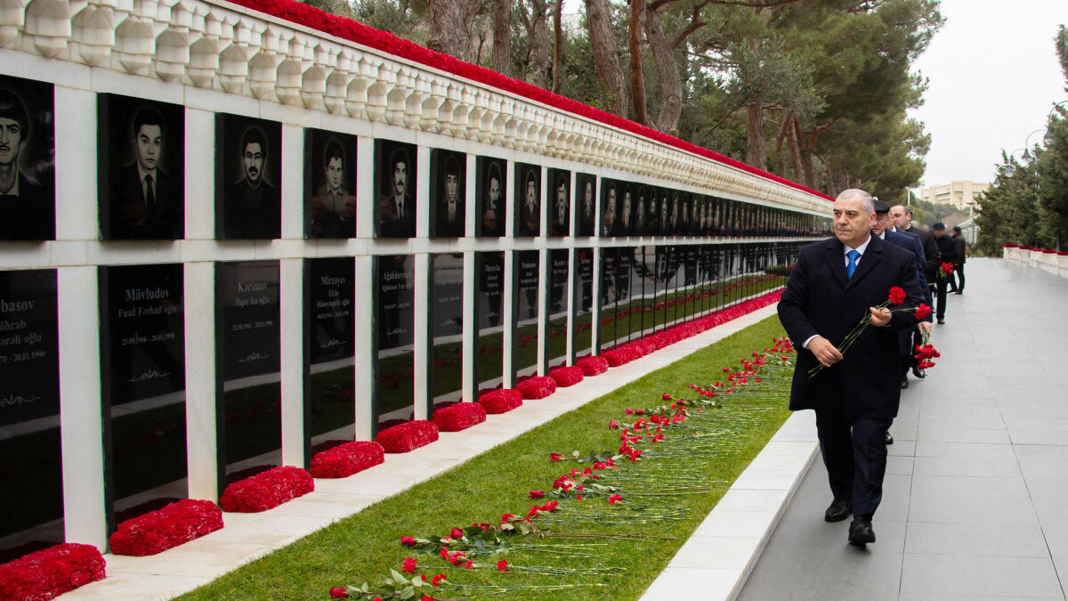 Employees of the State Security Service visited the Alley of Martyrs