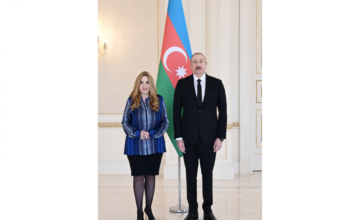 President Ilham Aliyev receives credentials of new Greek ambassador