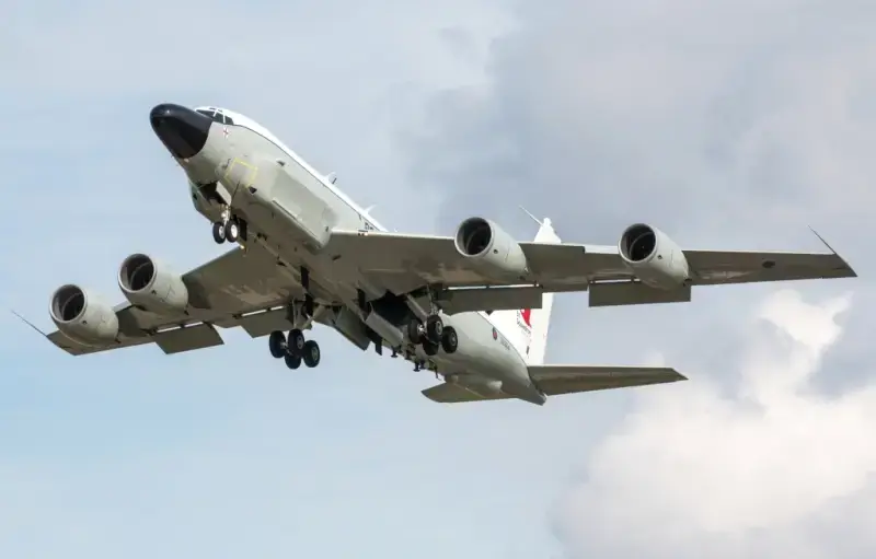 Two NATO reconnaissance aircraft spotted over the Black Sea