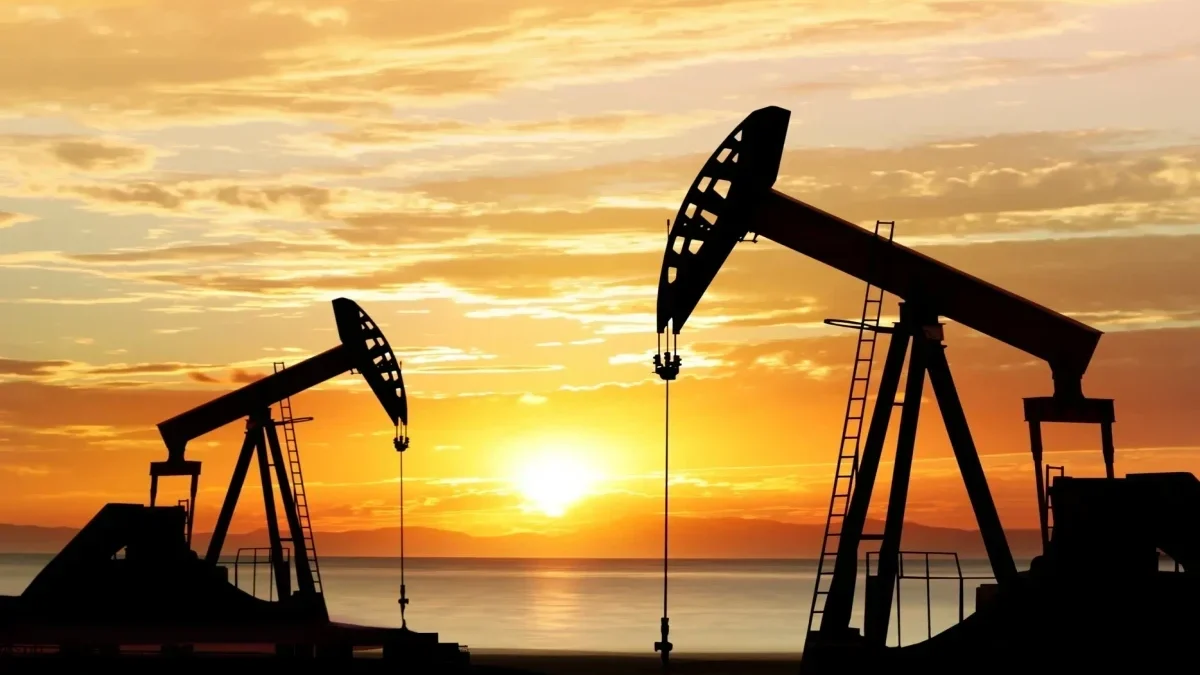 Oil prices fall in world markets