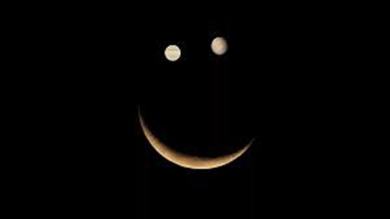 A Smiling Face Will Appear in the Sky Tonight