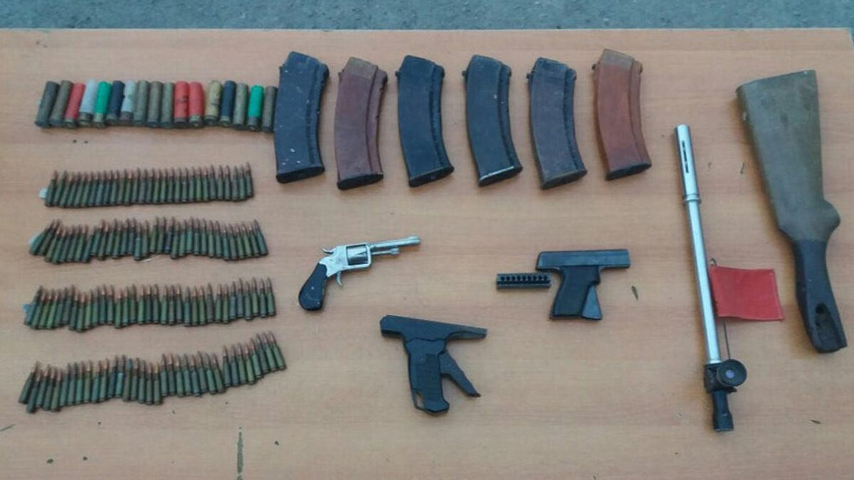 Police discover illegally stored weapons and ammunition