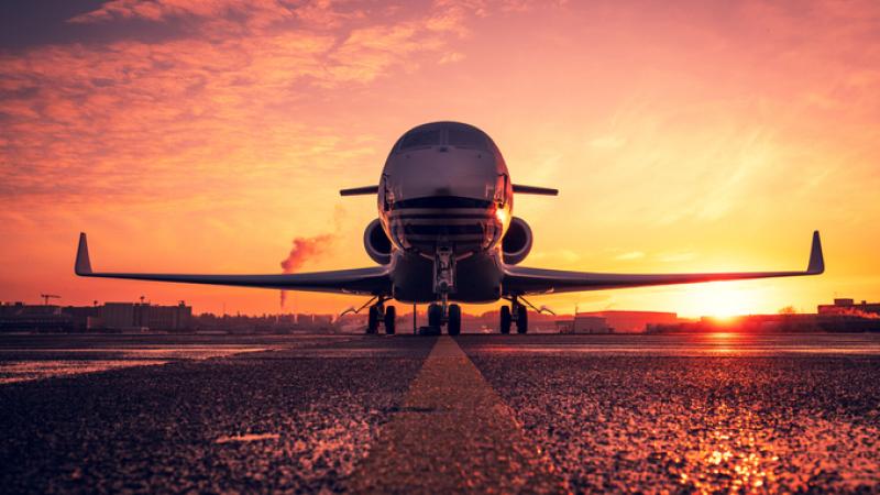 Private plane with 8 people crashes in US