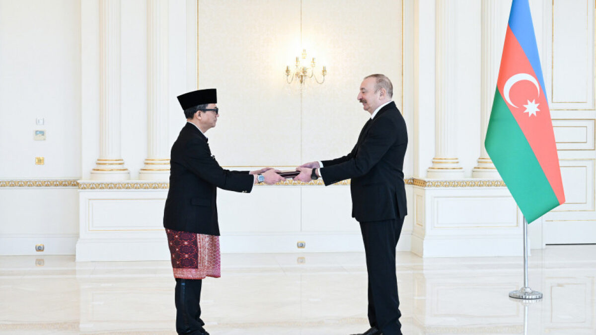 President Receives Credentials of New Indonesian Ambassador