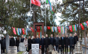 Azerbaijan’s Ambassador to Turkey Visits the Grave of Muhammad Amin Rasulzadeh