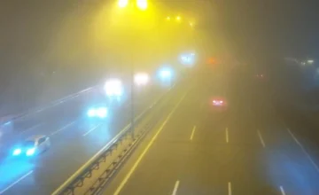 Speed limit reduced on several roads in Baku due to fog