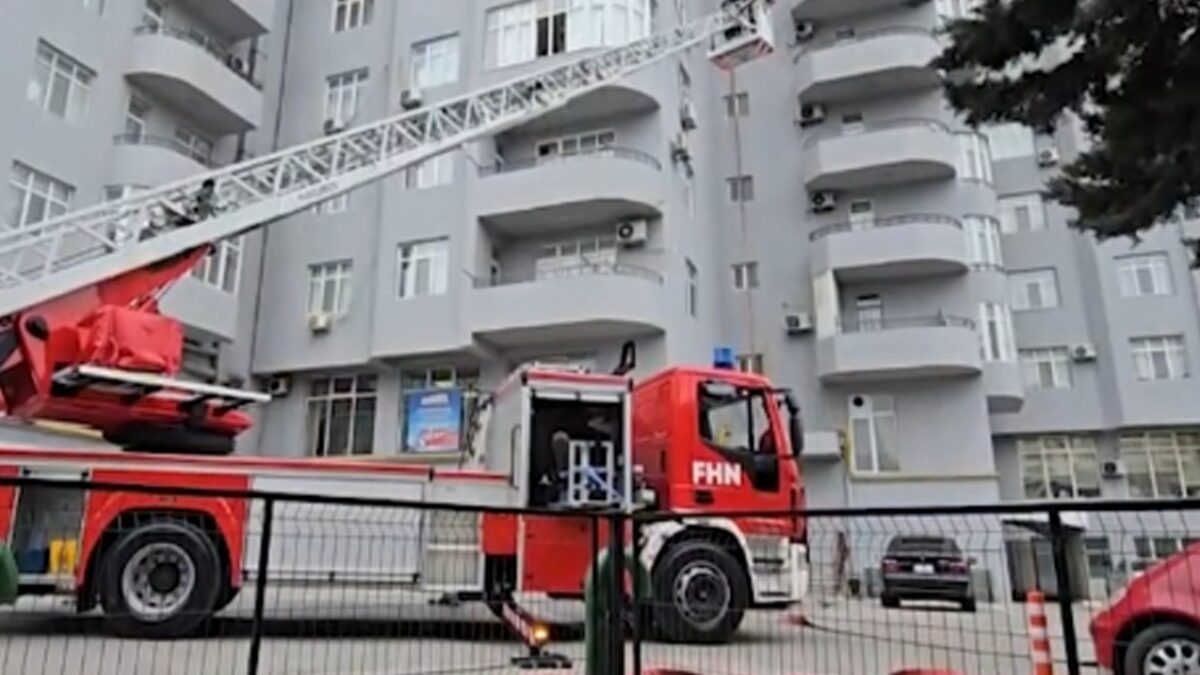 The State Fire Protection Service of the Ministry of Emergency Situations conducted training in a residential complex – VIDEO