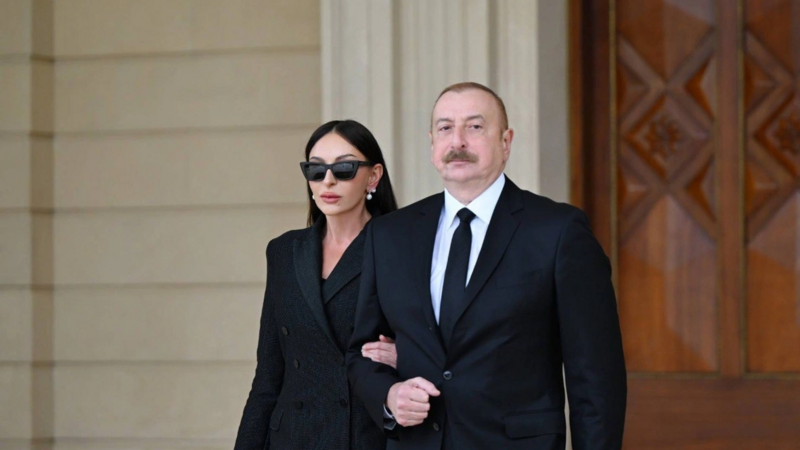 President and First Vice President Congratulated Nariman Hasanov on His 95th Anniversary