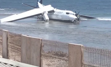 Plane crashes in Somalia