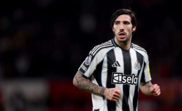 Manchester United is interested in Newcastle player