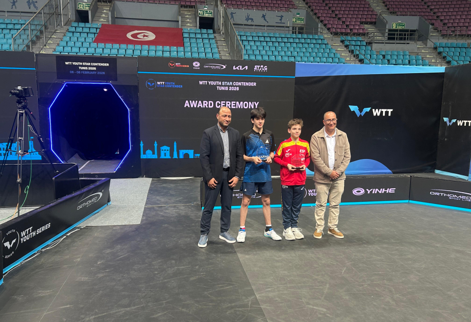 Azerbaijani table tennis player finishes international competition with 2 medals