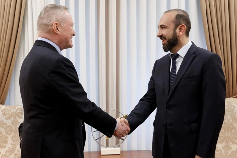 Mirzoyan discusses the peace agenda between Baku and Yerevan with the Council of Europe official
