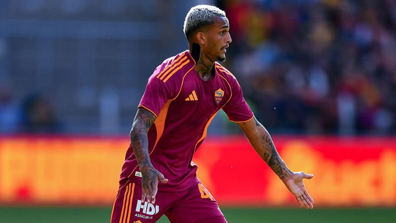 Manchester City interested in Roma defender