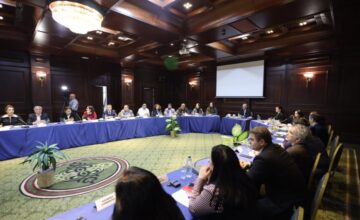 Grigoryan meets with representatives of Azerbaijani civil society