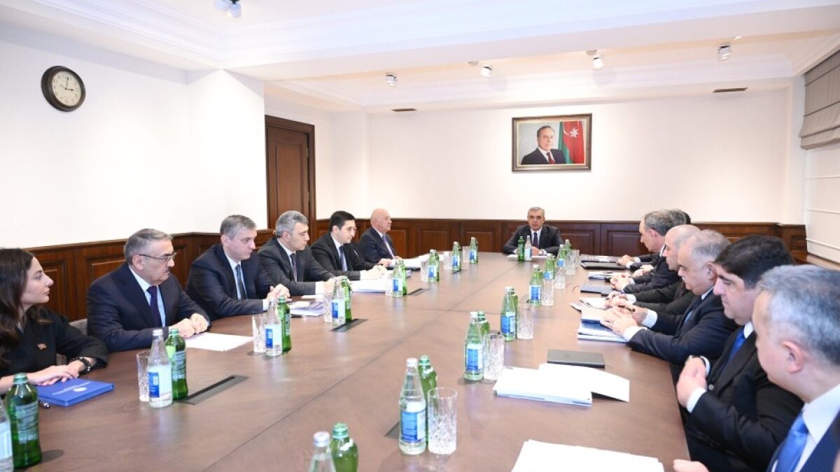 Azərbaycan Respublikasının Korrupsiyaya qarşı mübarizə üzrə Komissiyasının iclası keçirilib – FOTO