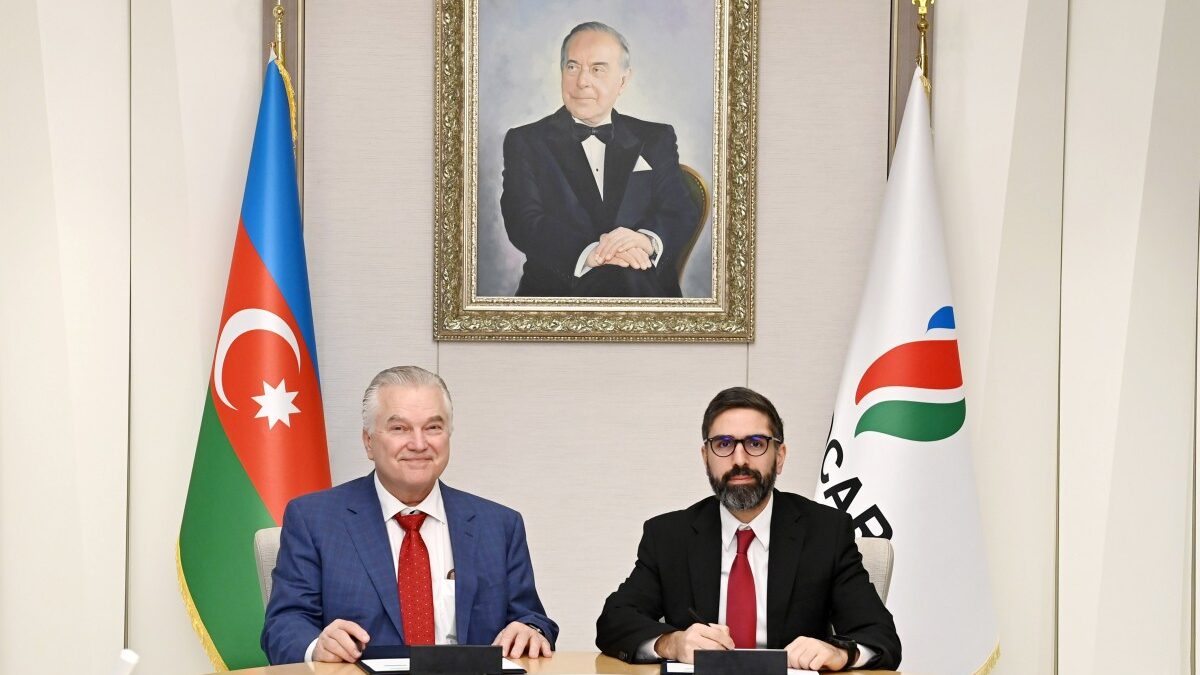 SOCAR and Canadian company sign agreement on promising area in Guba-Caspian region