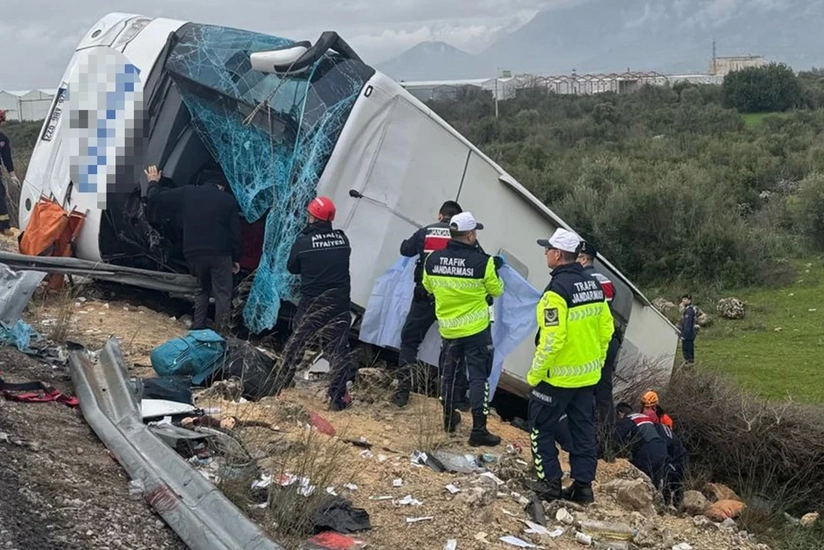 Passenger bus crashes into ravine in Antalya, eight dead, 26 injured