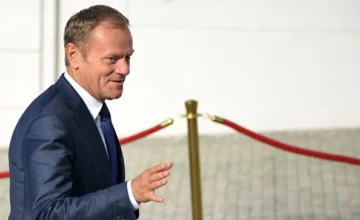 Tusk Arrives in Kyiv