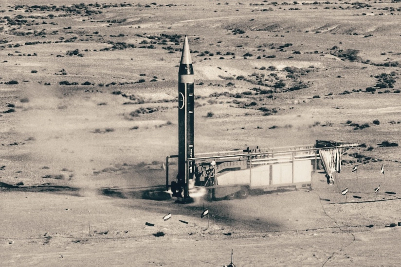 “Fars”: Iran’s “Khorramshahr-4” Hypersonic Missiles Deployed in Bunker for the First Time