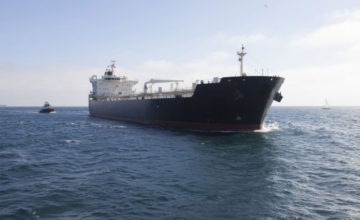 FT: Ships in the Gulf identify as Chinese to avoid Iranian attacks