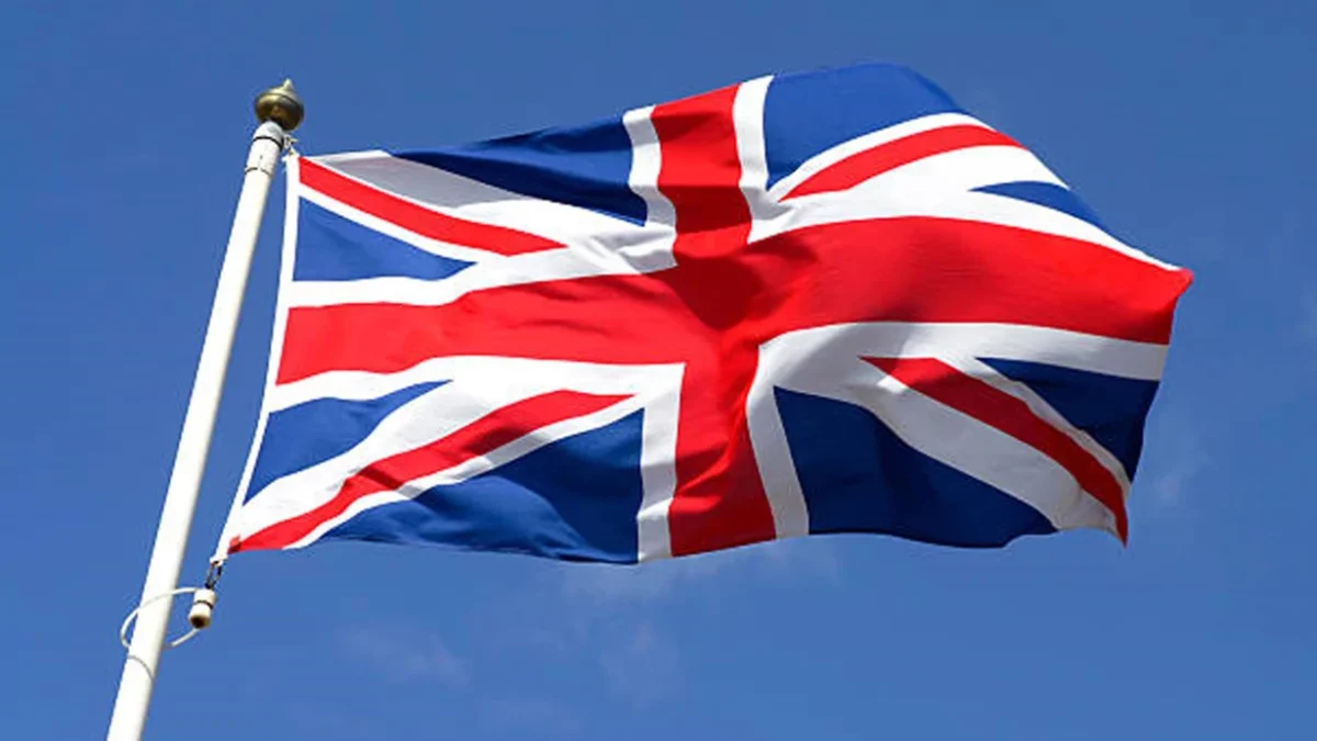 Great Britain announced suspected attack on a ship in the Strait of Hormuz