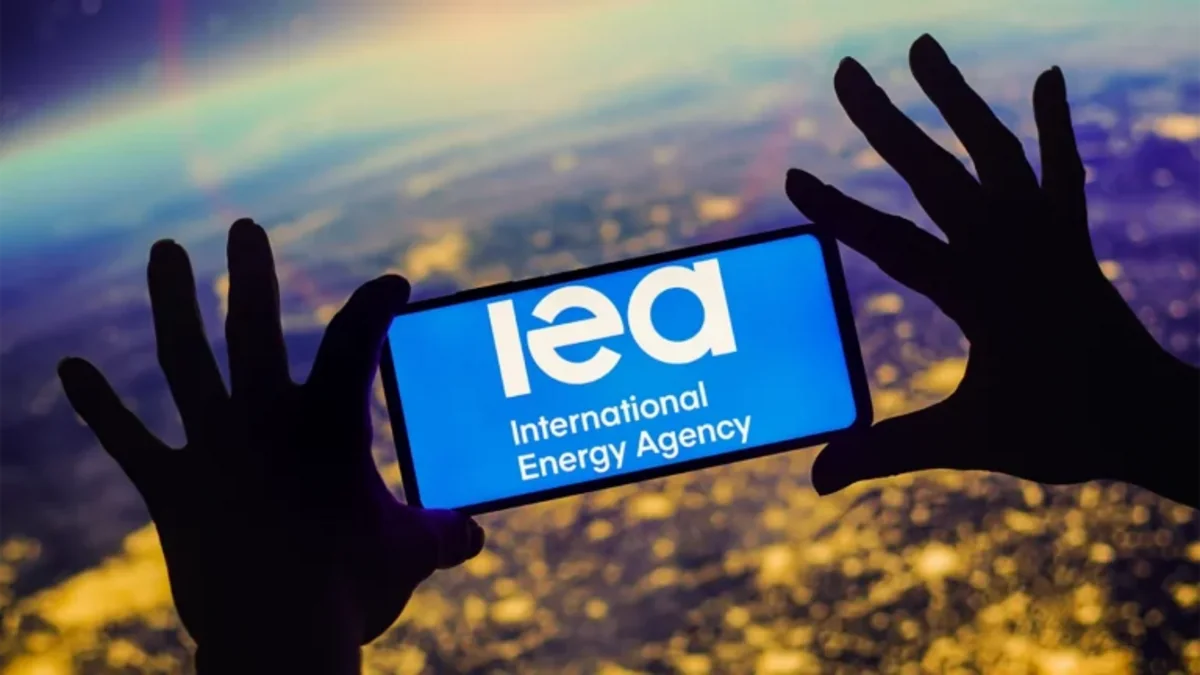 IEA countries to release 400 million barrels of oil from strategic reserves to the market