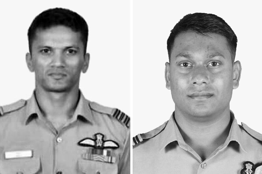 Both pilots killed in fighter jet crash in India