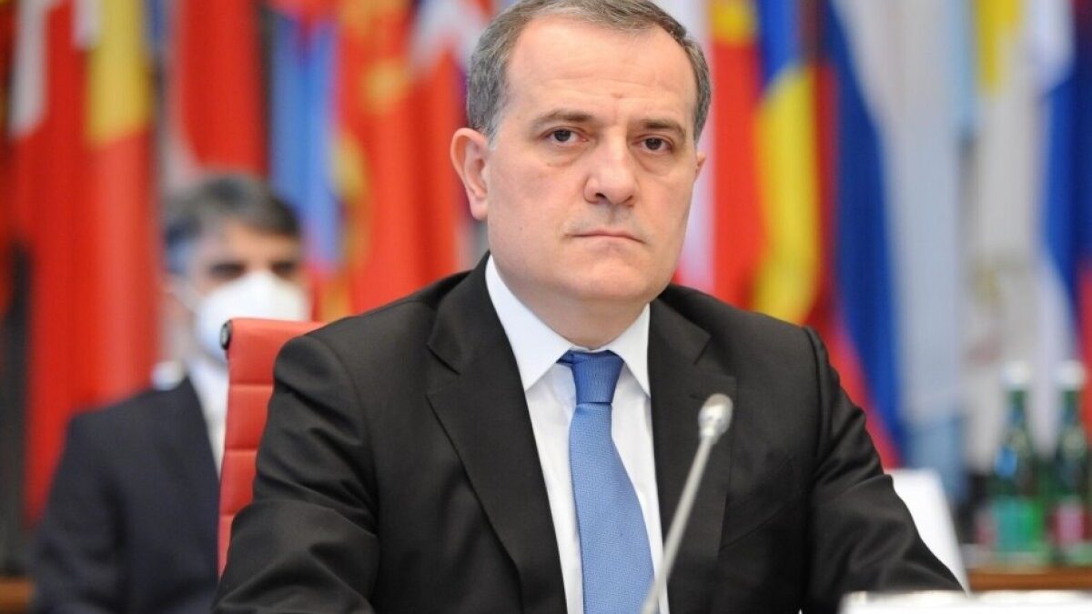 Jeyhun Bayramov departs for a business trip to Turkey