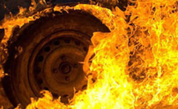 Car caught fire in Baku