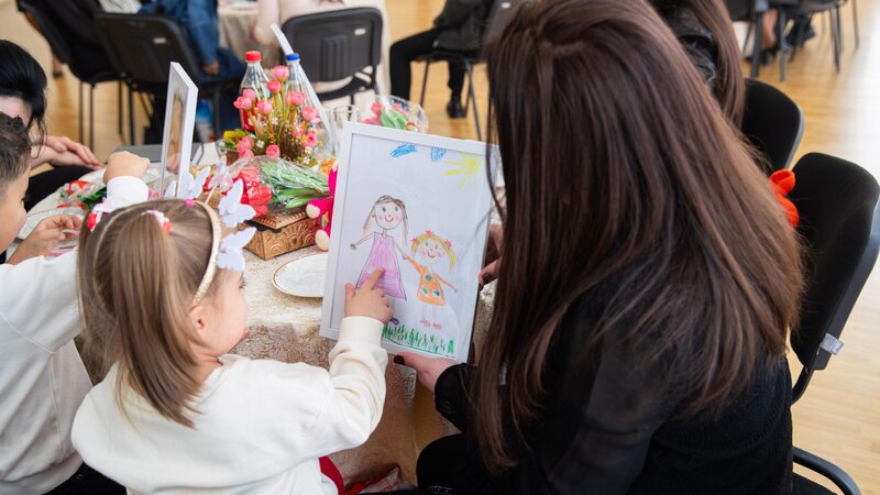 Children deprived of parental care met with their incarcerated mothers