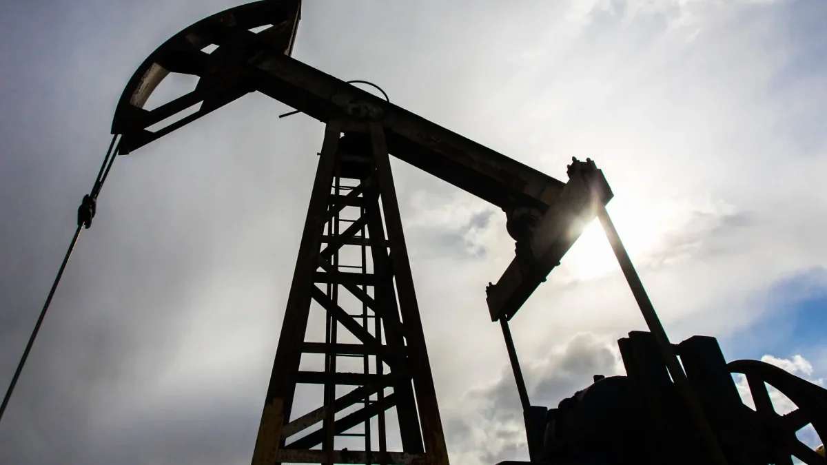 Romania slightly reduced oil purchases from Azerbaijan