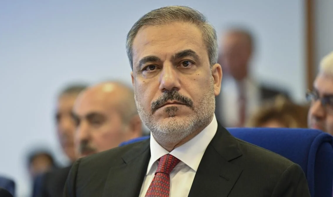 Turkey’s Foreign Minister held telephone conversations with his Syrian and Qatari counterparts