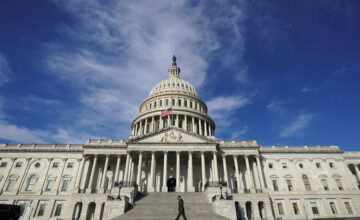 US Congress Criticizes Trump and Hegseth on Iran Issue