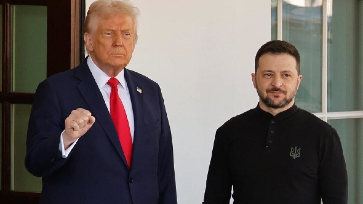 Zelensky calls on Trump not to pressure him