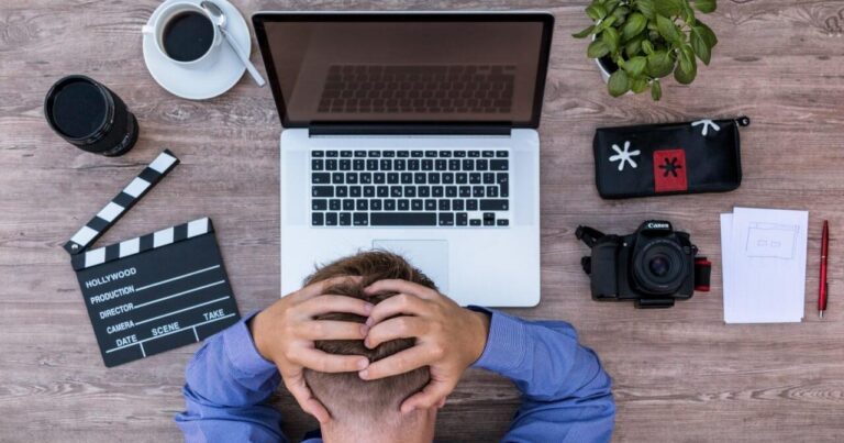 BAN on bloggers in Azerbaijan