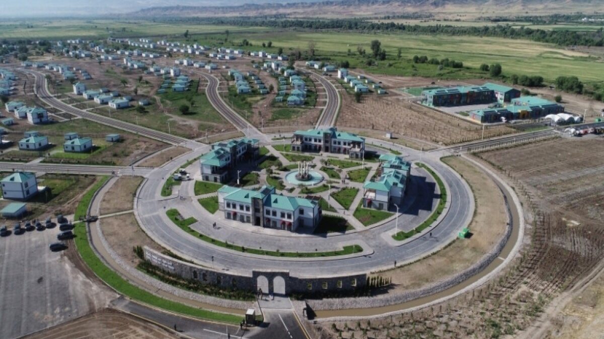 507 applications received from companies of 39 countries regarding the liberated territories