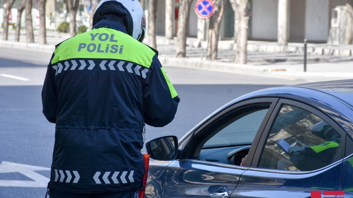 Traffic police appealed to drivers traveling for the weekend