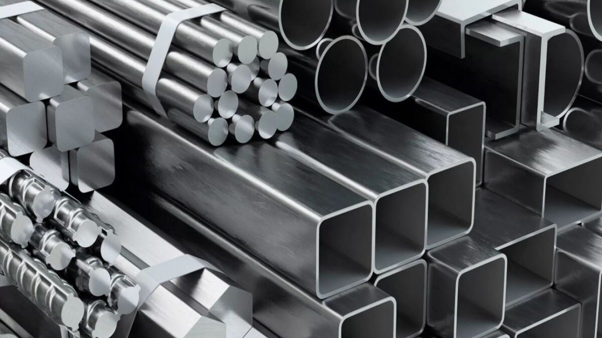 Ferrous metal imports outstripped exports by 13 times