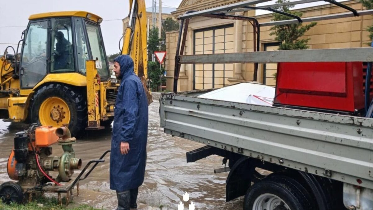 Residents of some residential areas in Baku accommodated in hotels due to rain